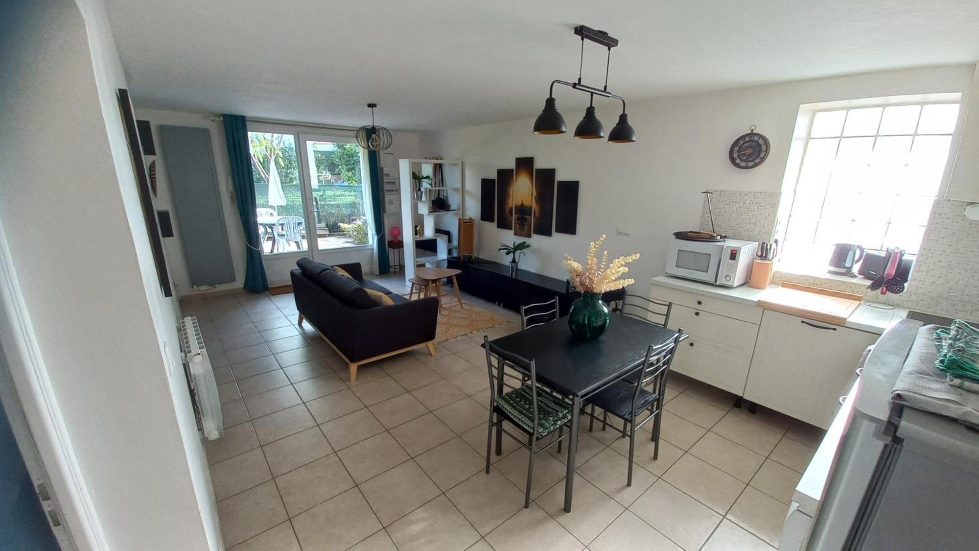 Plaisir Des Pres - Appartement T3, Jardin, Parking Chaponost 외부 사진